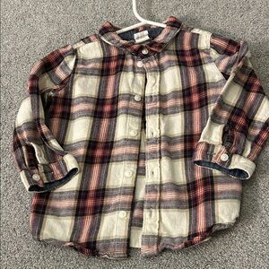 H&M flannel
Plaid holiday button up 12-18mo